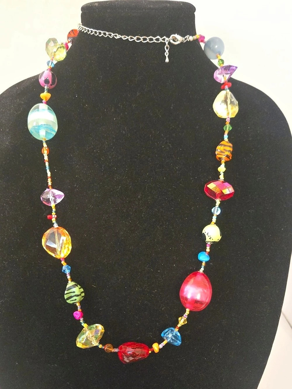Multicolor Beaded Necklace Like New